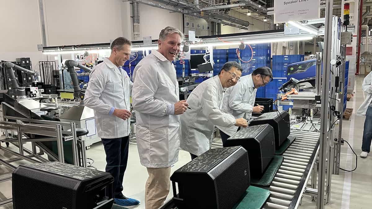 03 ZLX 1M Management